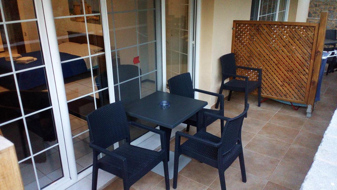 Amimaya Apartments Emporeiós Pokoj fotografie